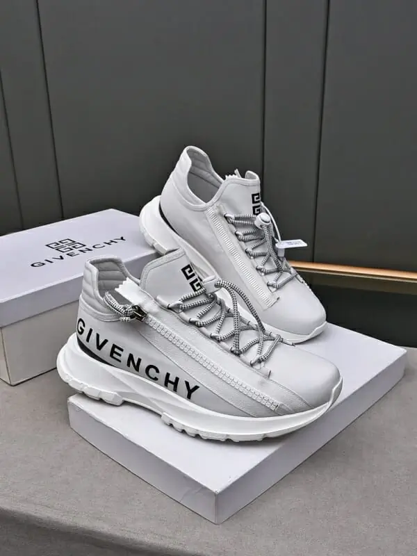 givenchy decontractees chaussures pour homme s_12567b71